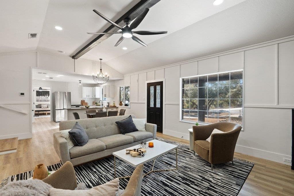 234 Woodcreek Dr