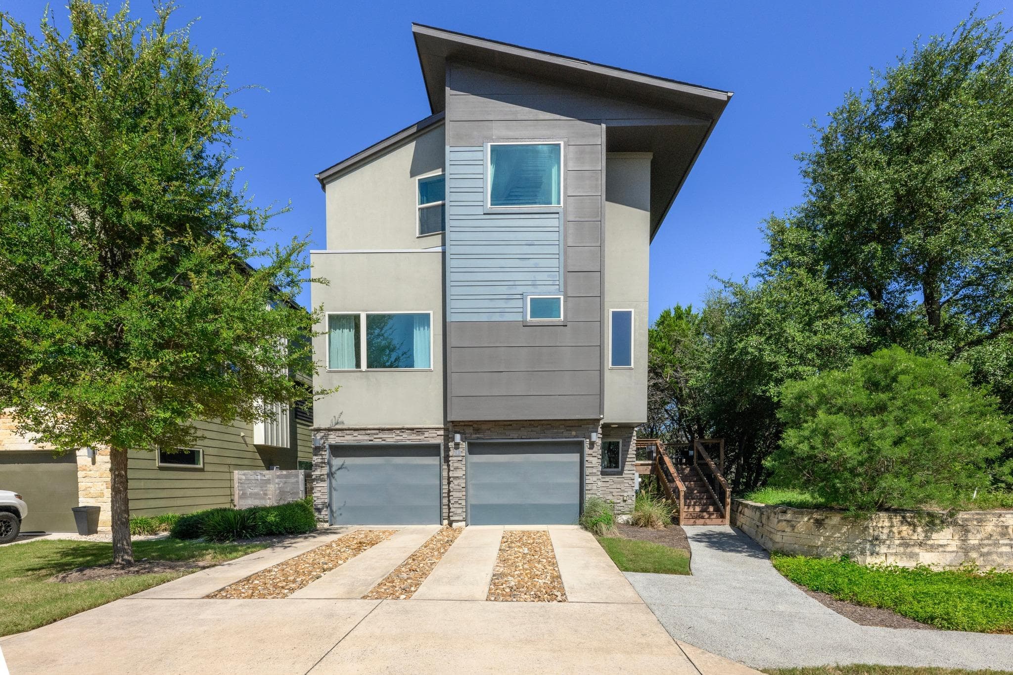 5315 La Crosse Ave #1