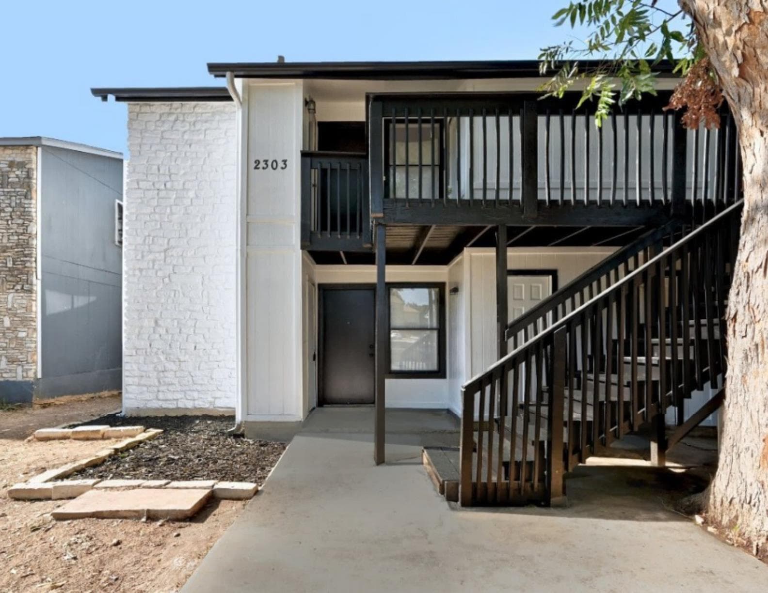 2303 Cedrick Cv #D