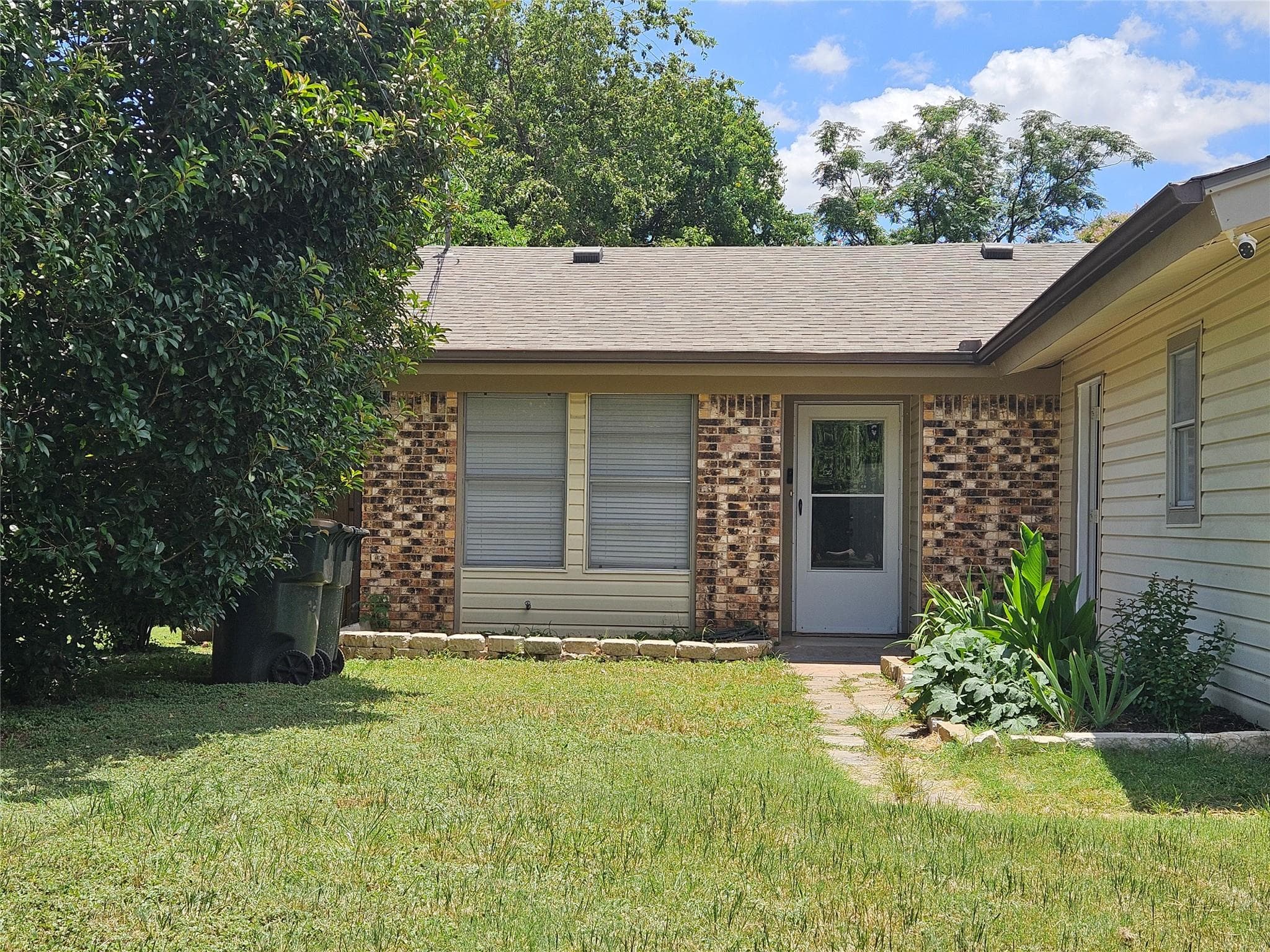 806 Ranch Rd #A