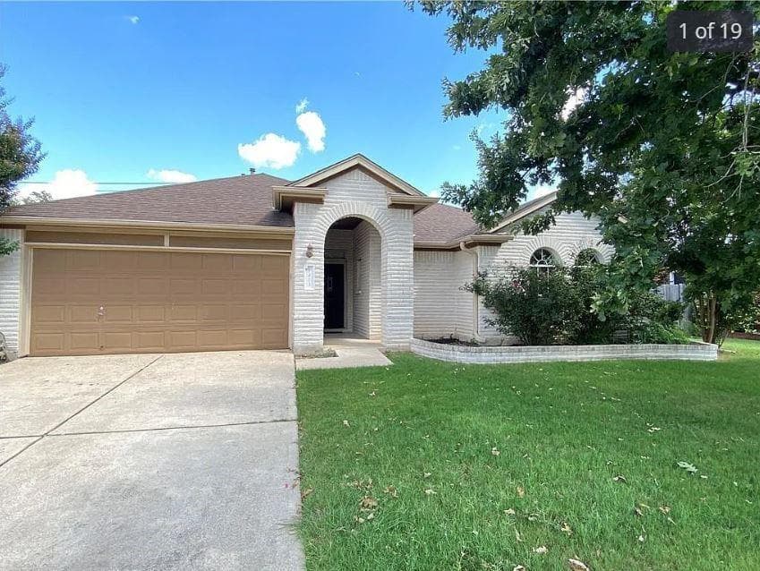 1413 Haley Gray Dr