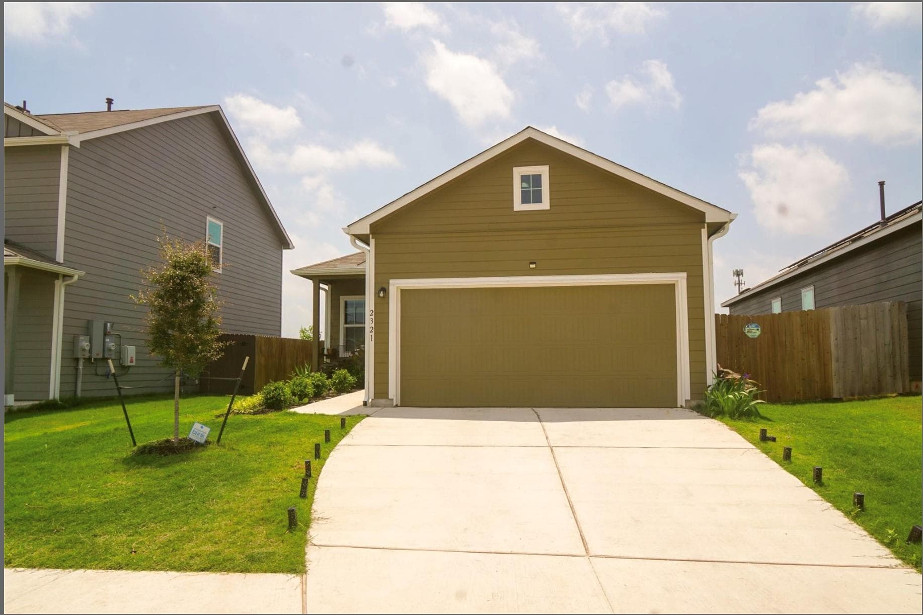 2321 Forgetmenot Ln