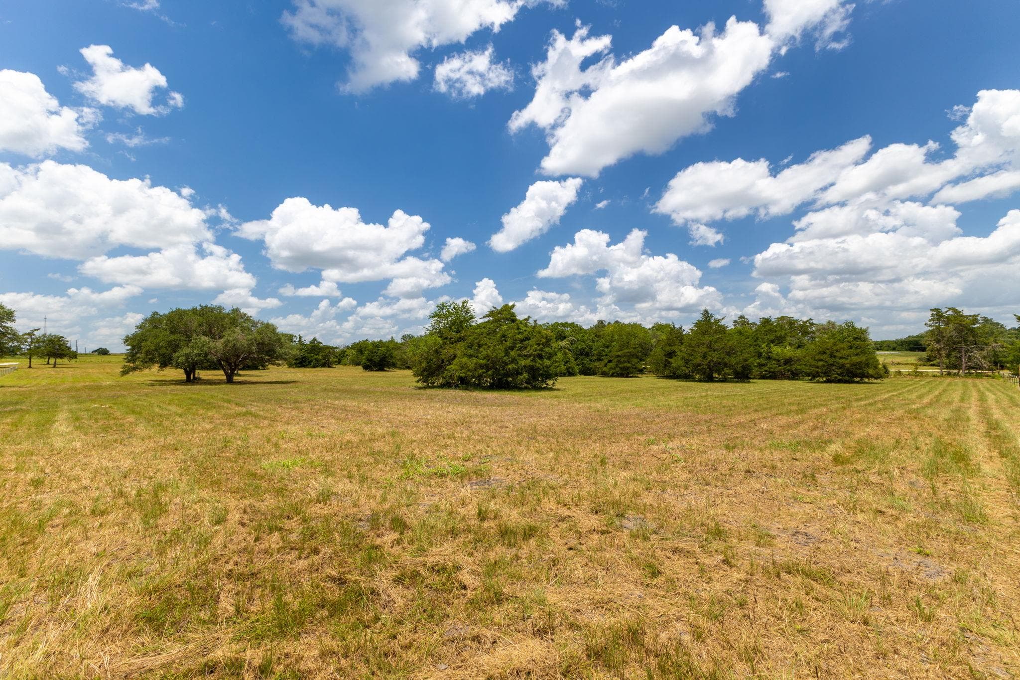 1021 E Old Hallettsville Rd