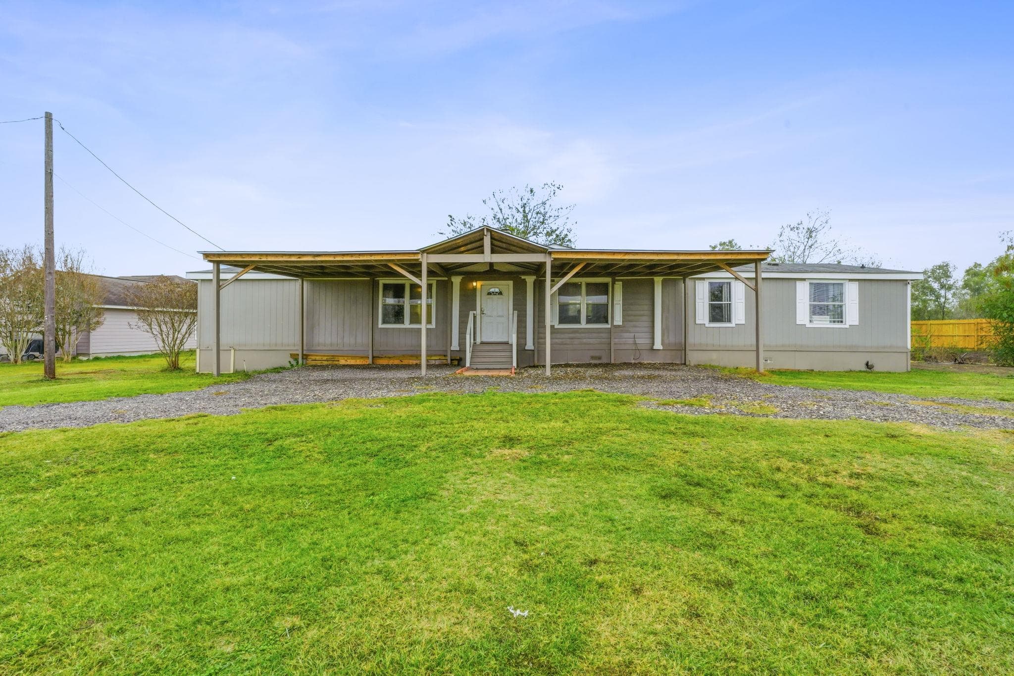 344 Coronado Ln