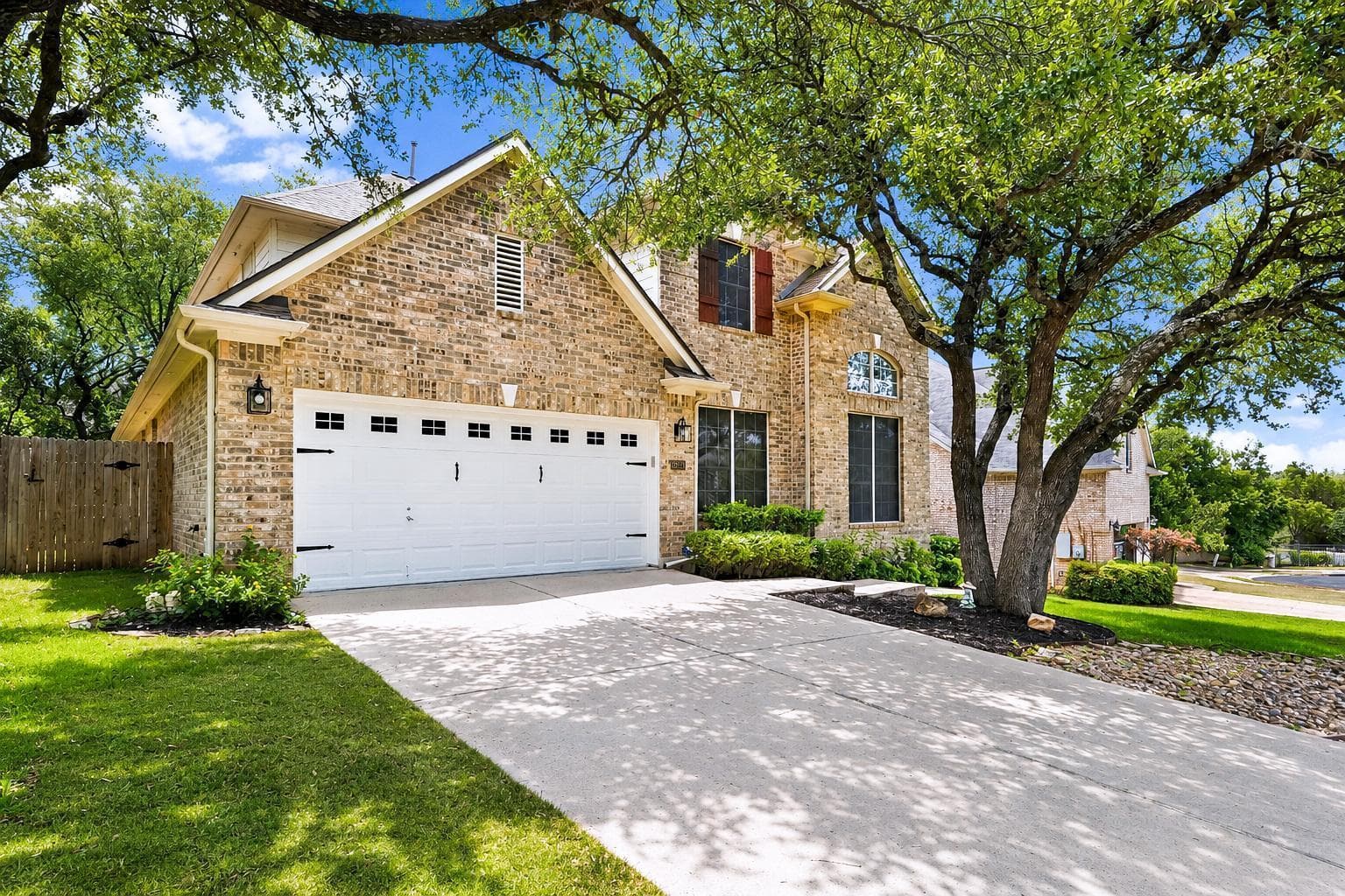 9413 Jenaro Ct