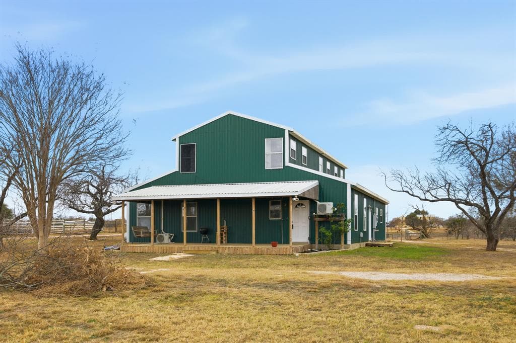 610 Eastview Dr