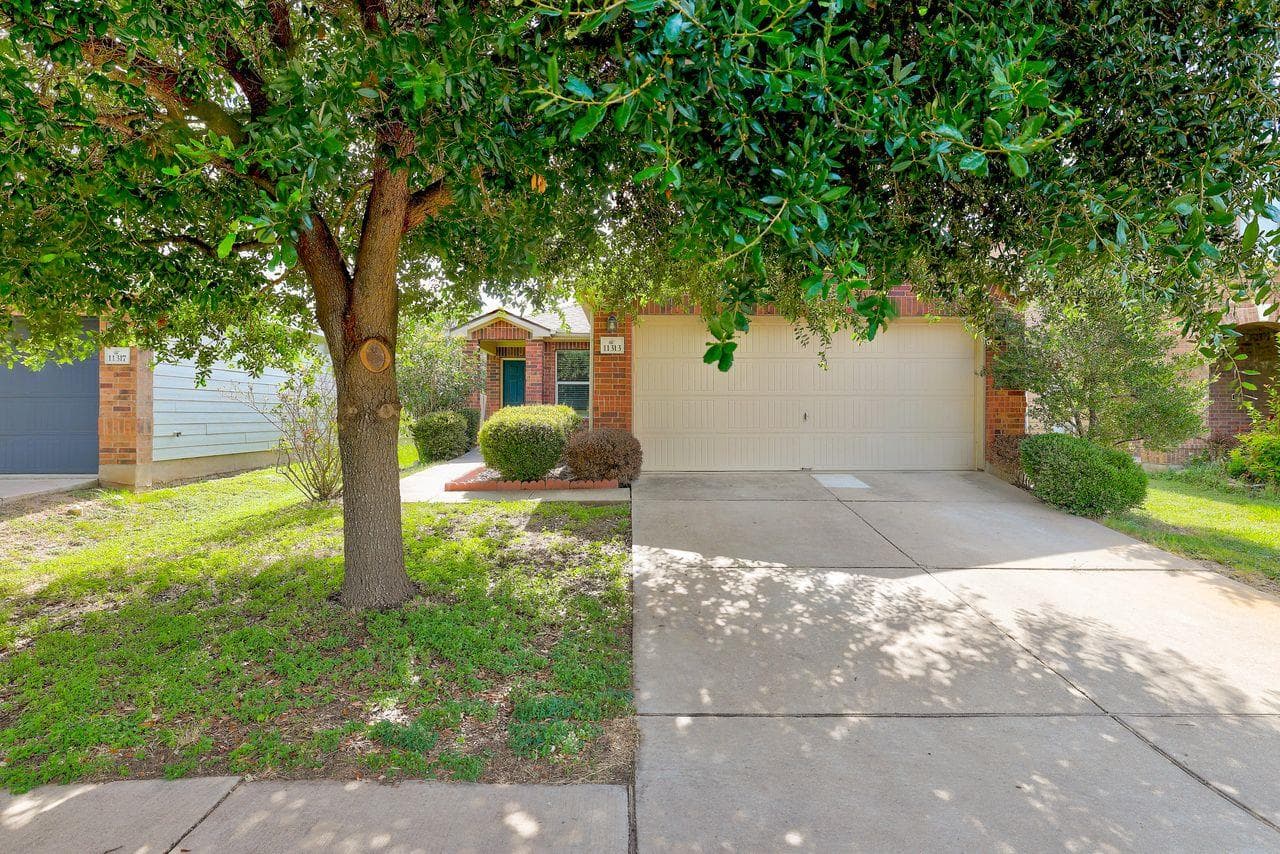 11313 Barns Trl