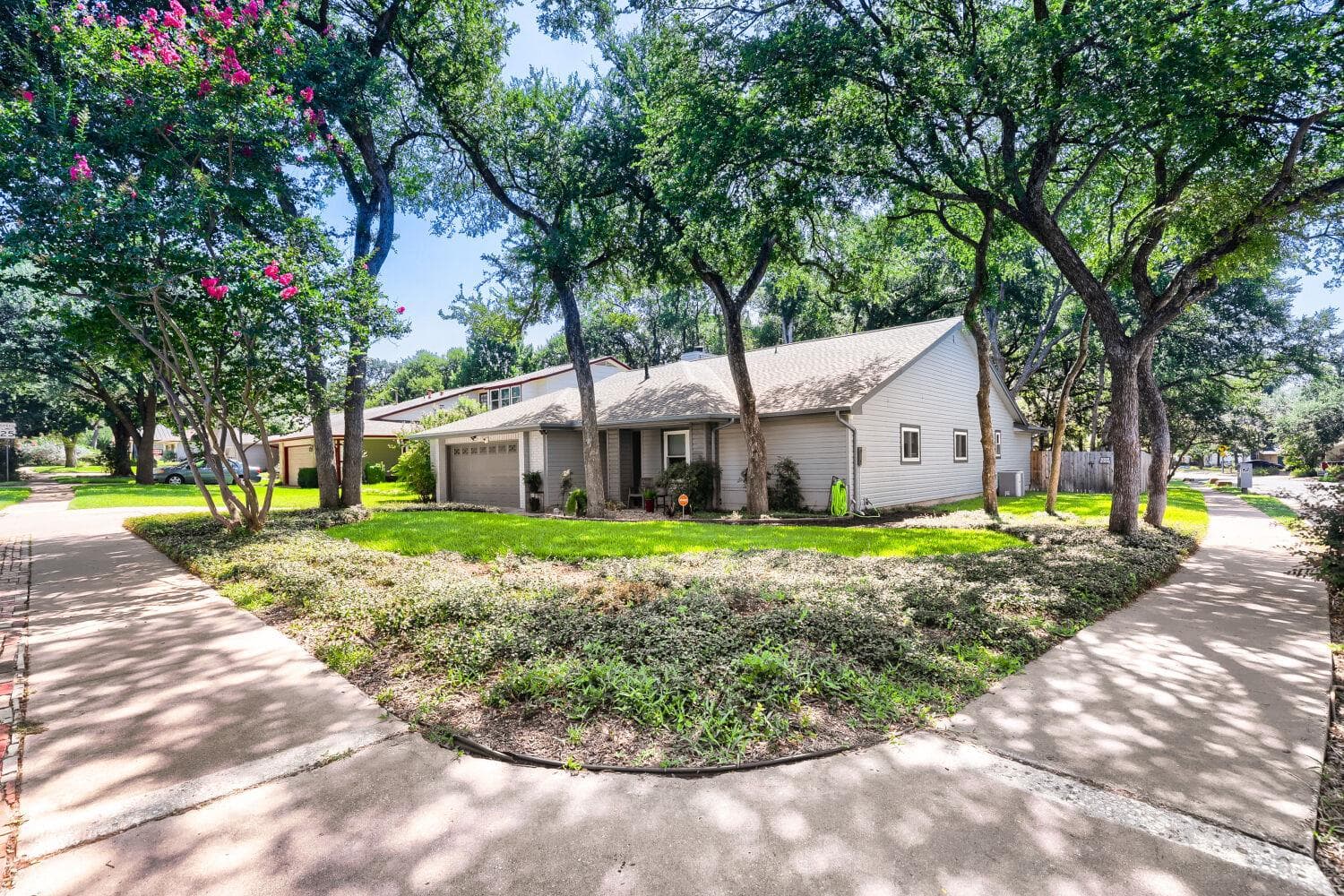 4500 Sidereal Dr