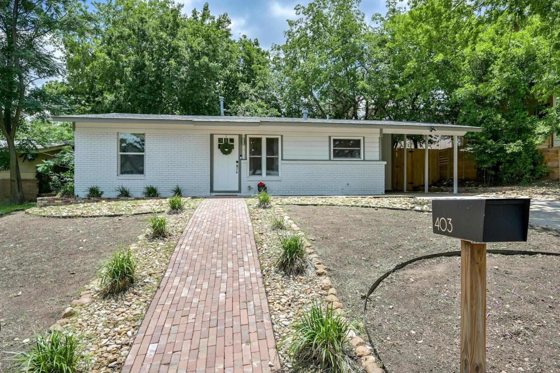 403 Krebs Ln