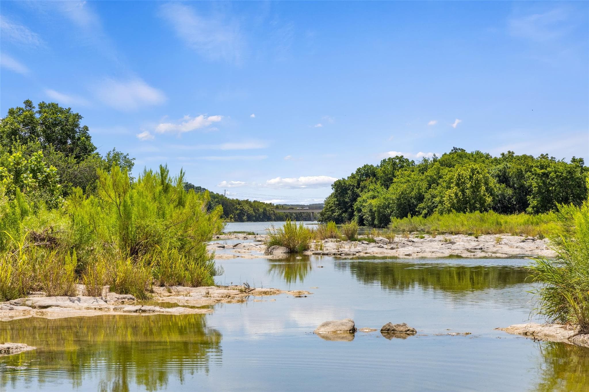 135 River View Dr