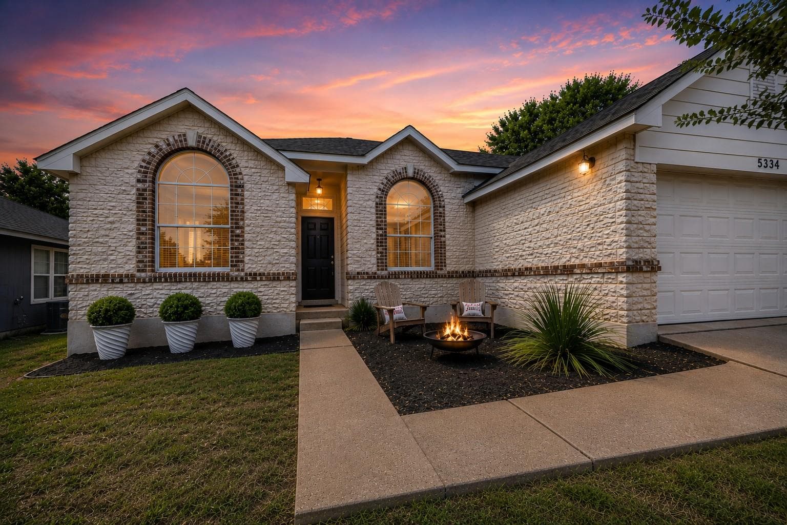 5318 Hickory Dr