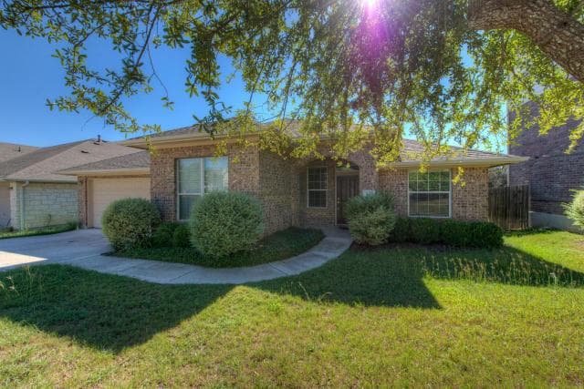 225 Lexington Dr