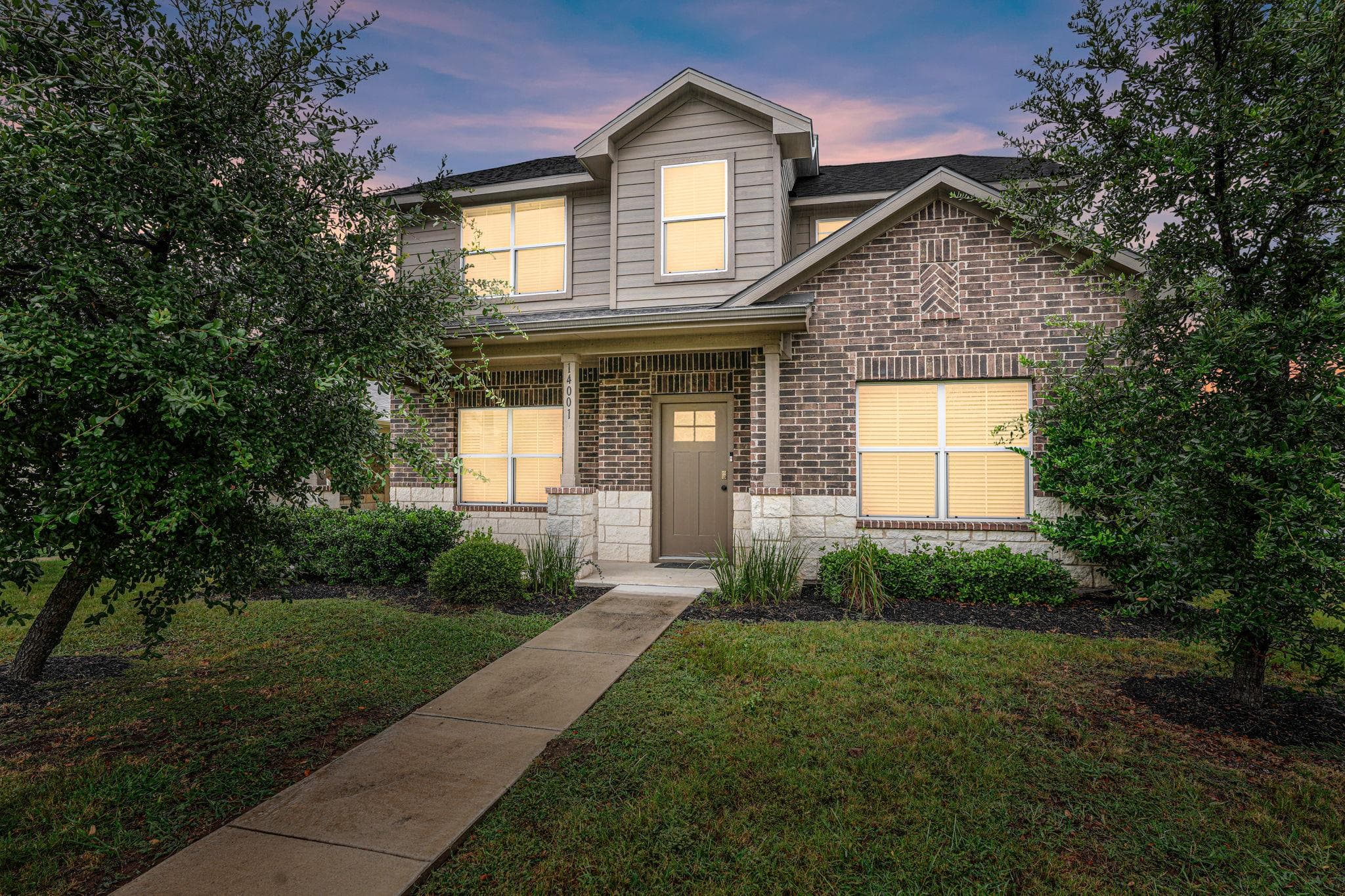 14001 Heywood Dr