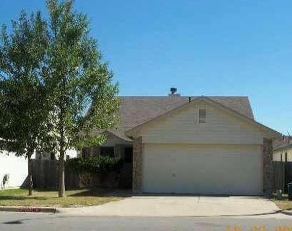 21301 Derby Day Ave