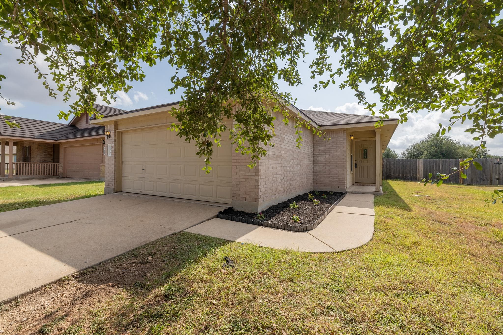 306 Quail Hollow Dr