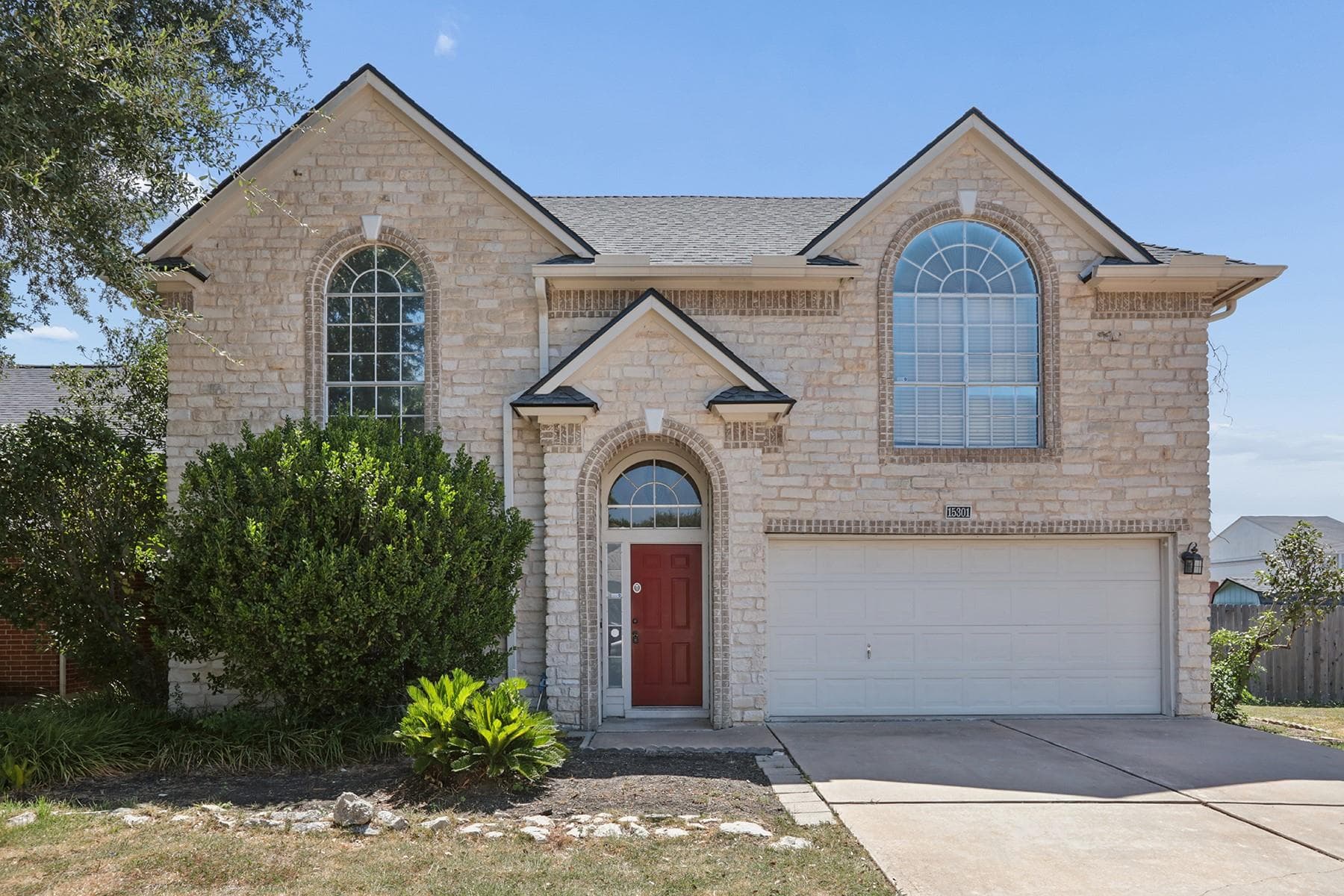 15301 Ecorio Dr