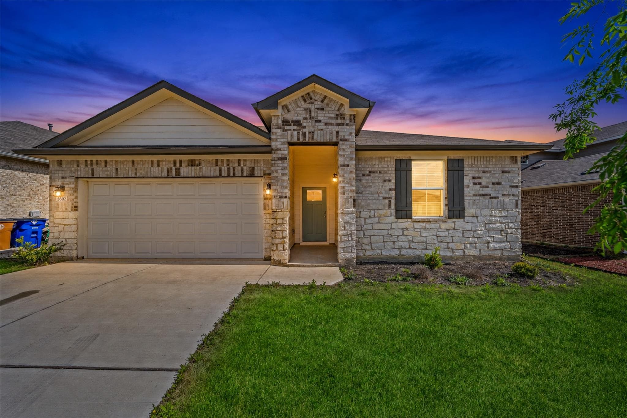3602 Overlord Ln