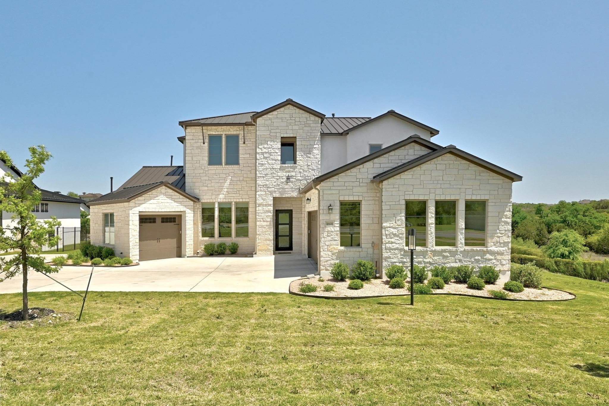 4809 SERENE HILLS Dr
