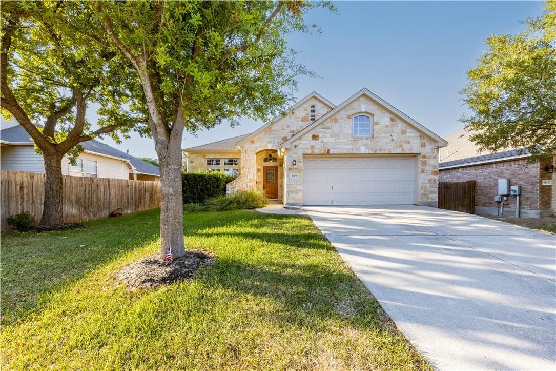 3509 Pine Needle Cir