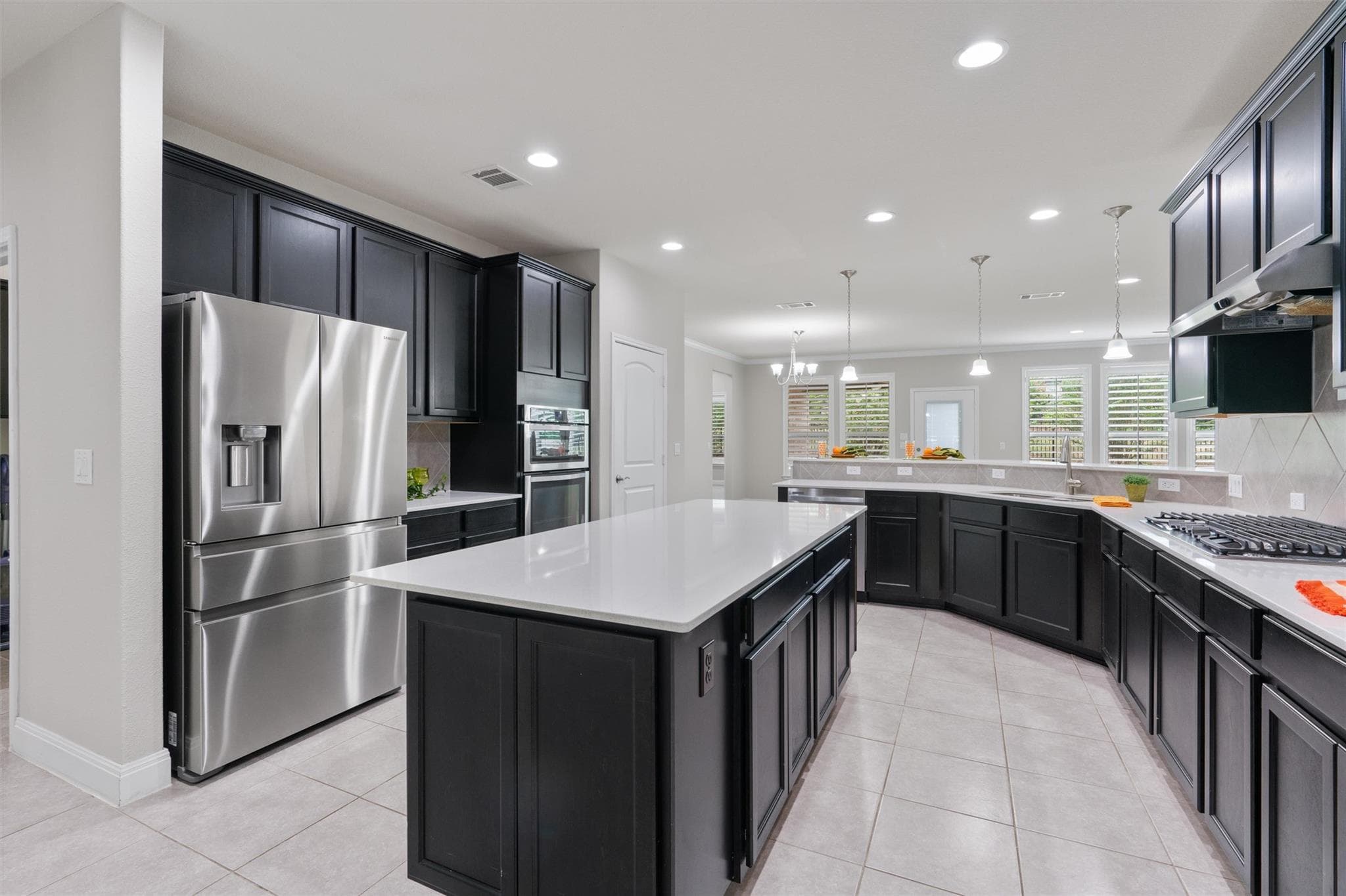 511 Davis Mountain Cir