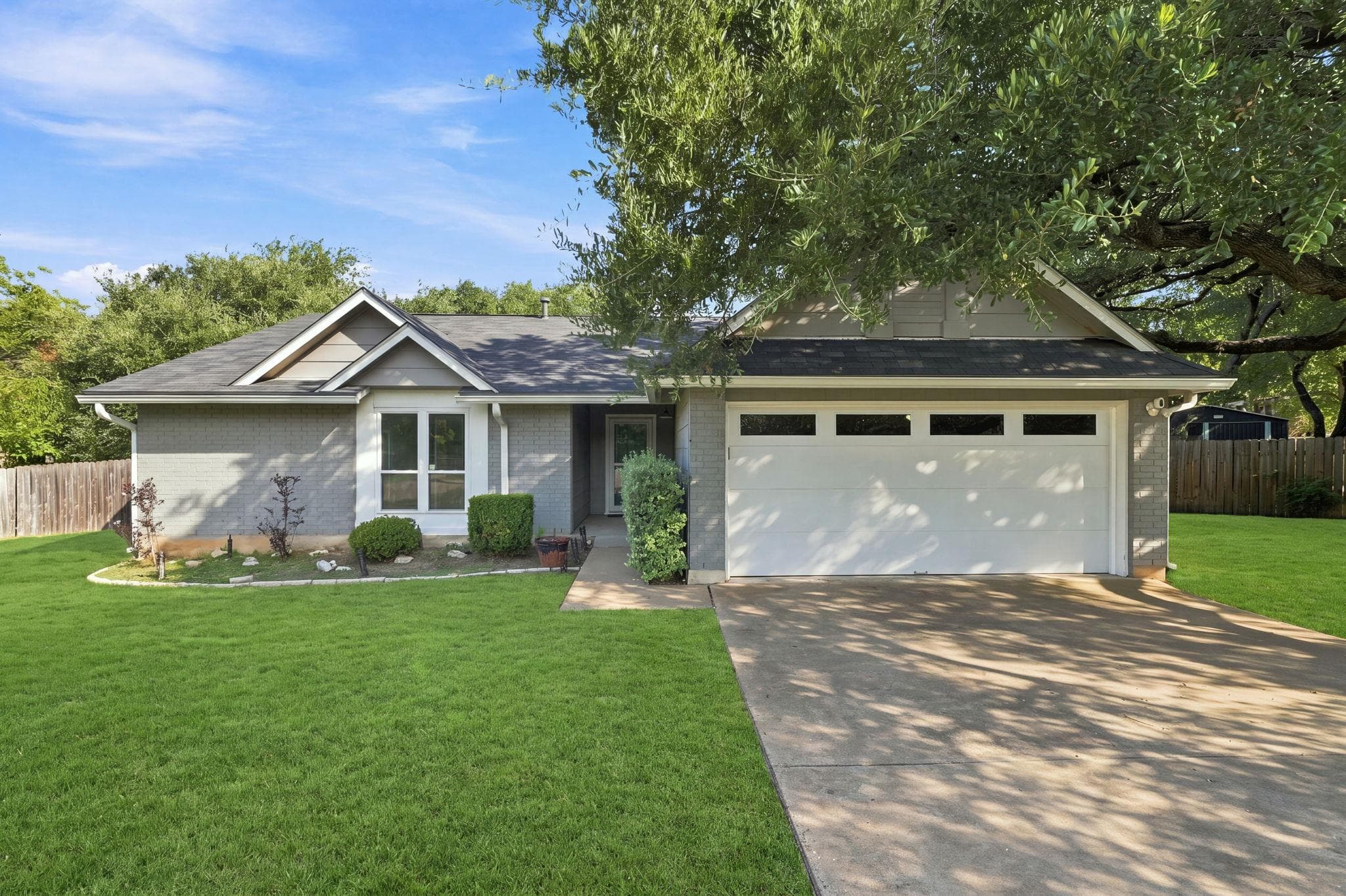 12713 Rhea Ct