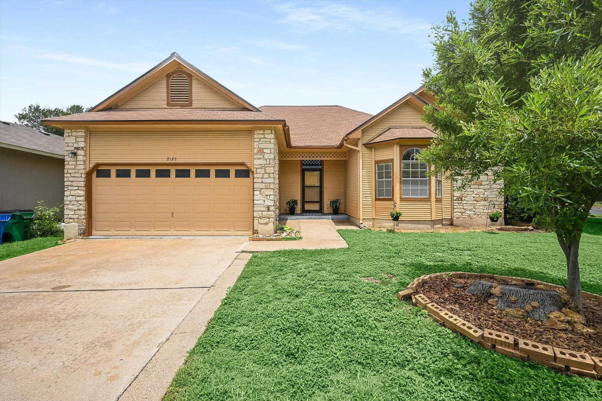 2129 Cervin Blvd