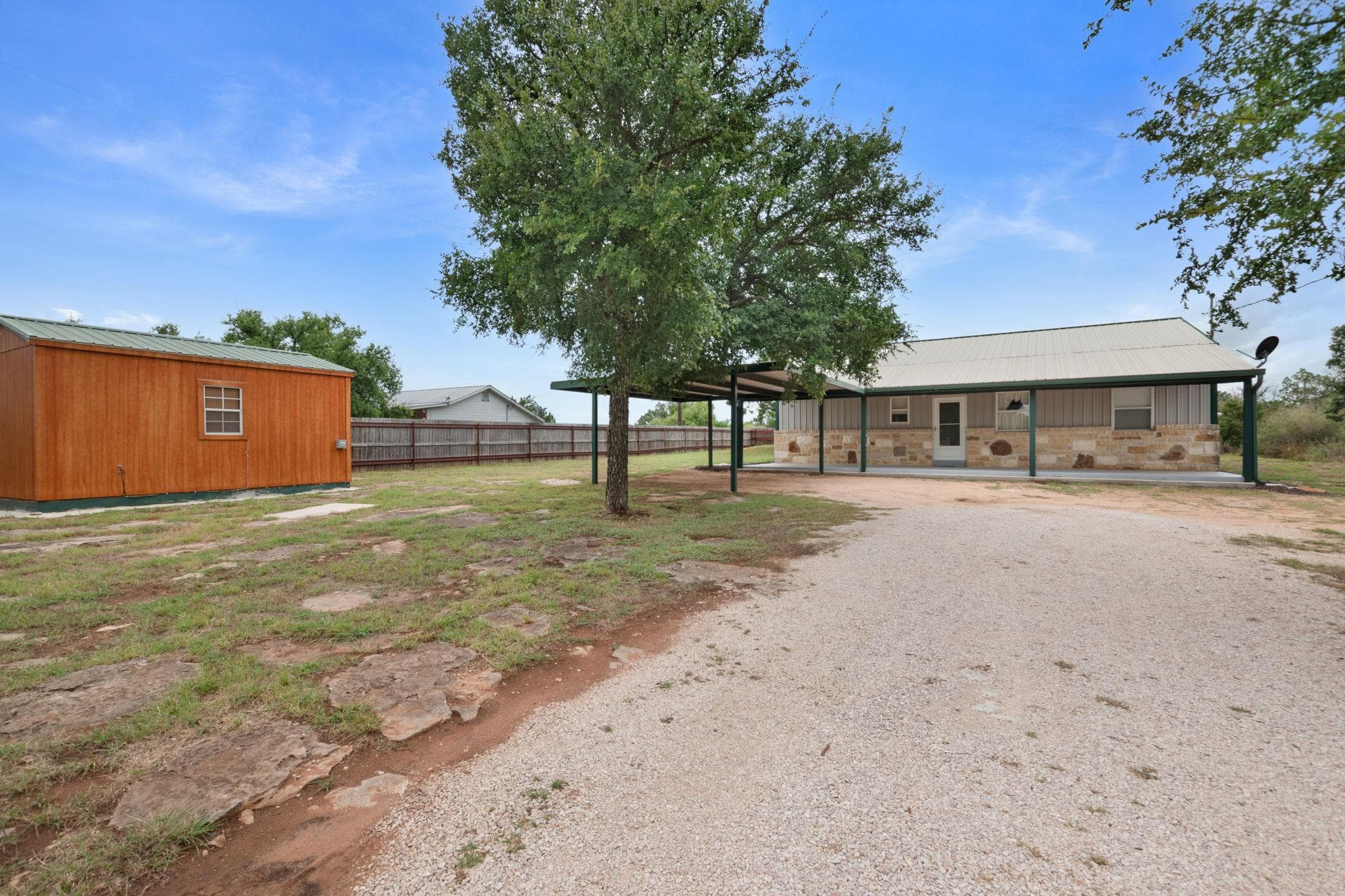 204 Deer Ridge Dr