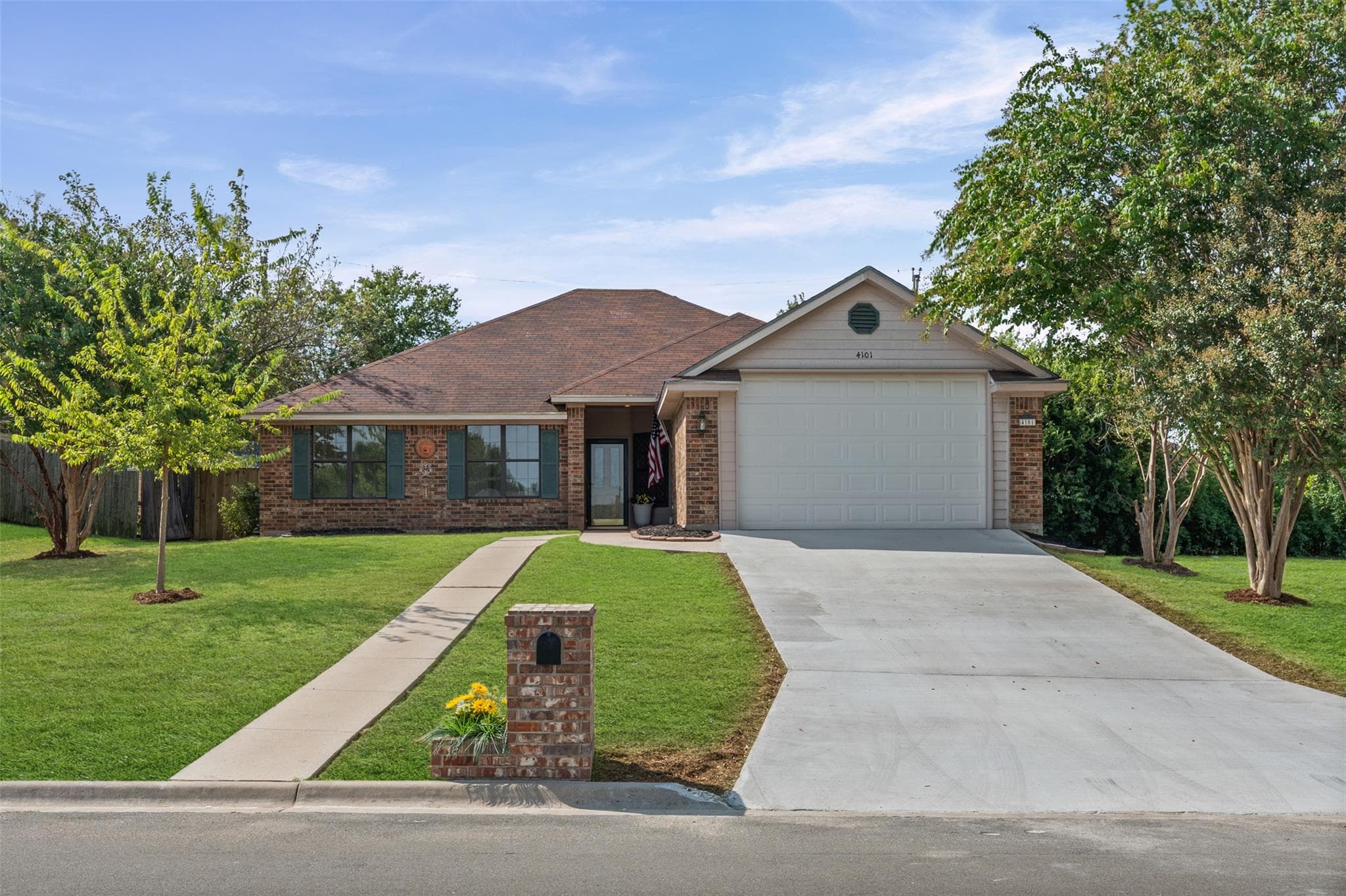 4101 Hopi Trl