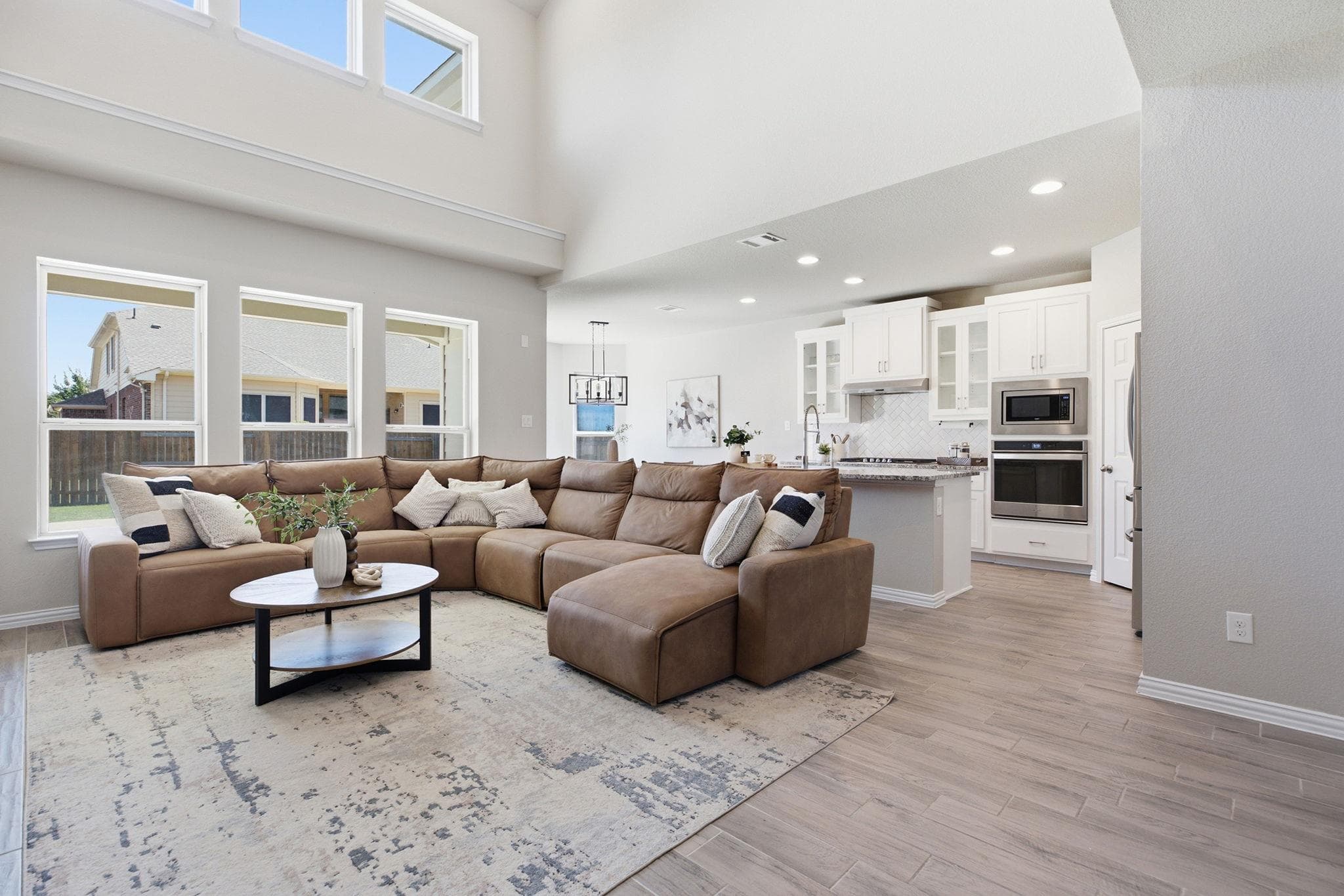 3113 Hidalgo Loop