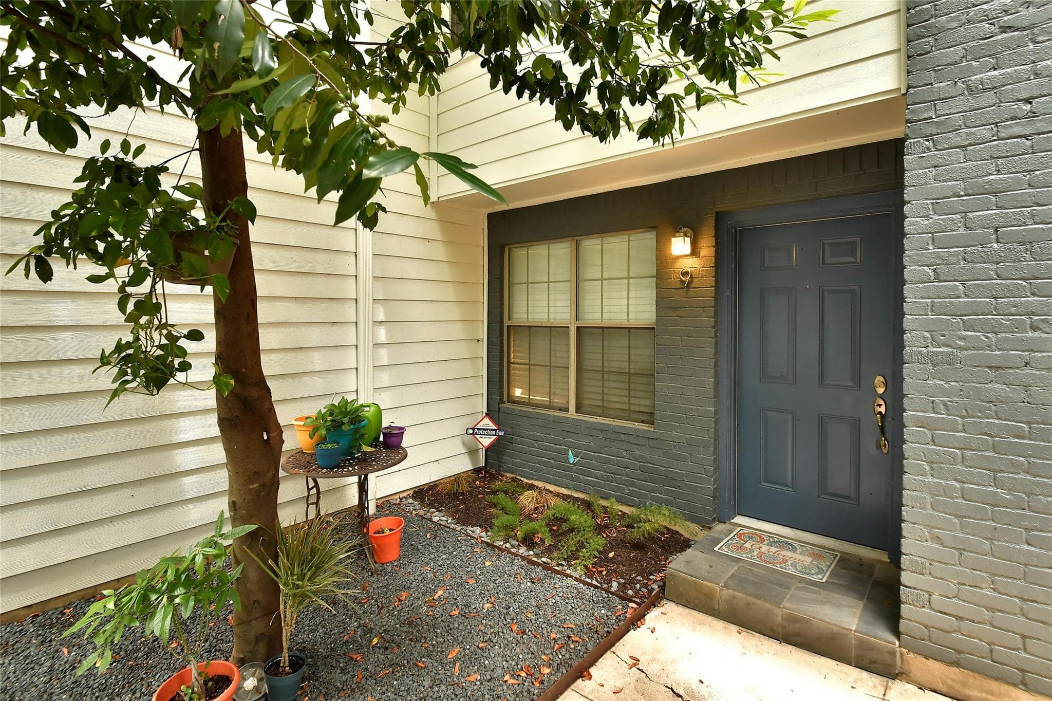 2101 Polaris Ave #9