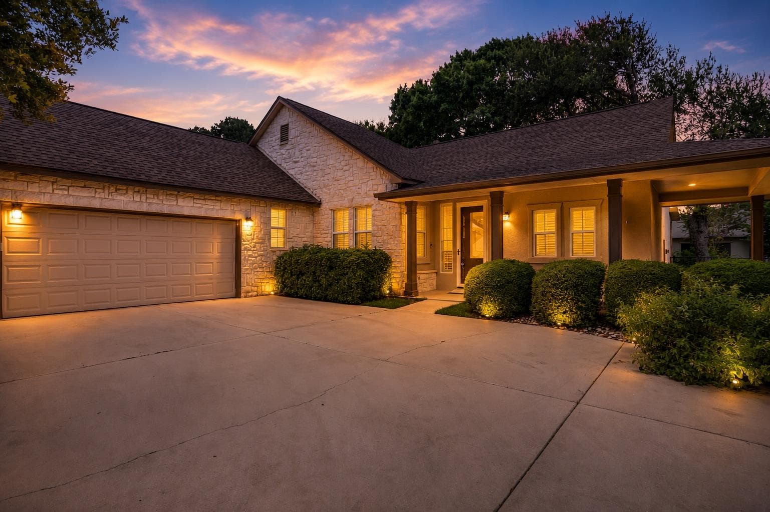 102 Wild Rose Dr