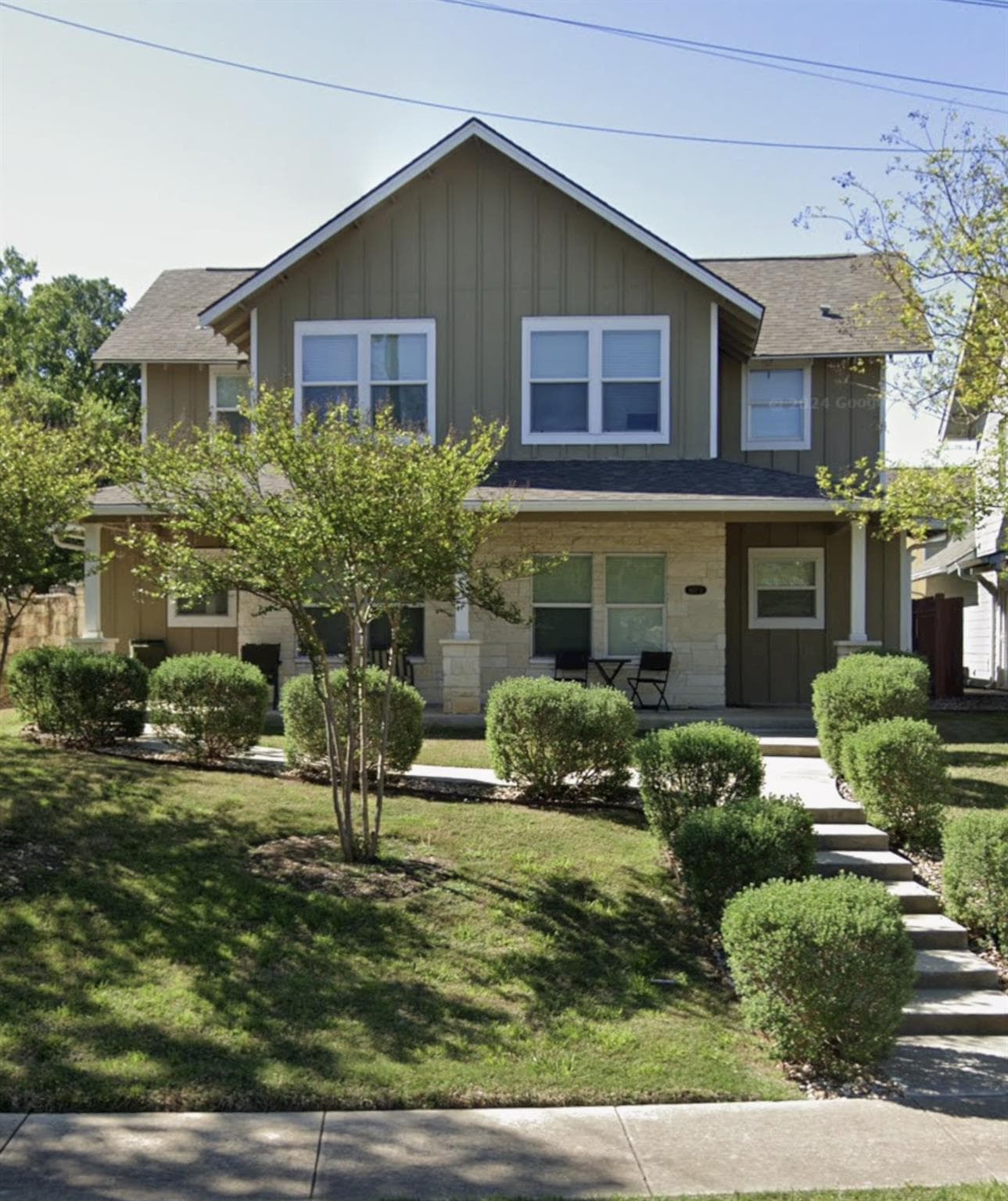 607 Pecan Ave #4