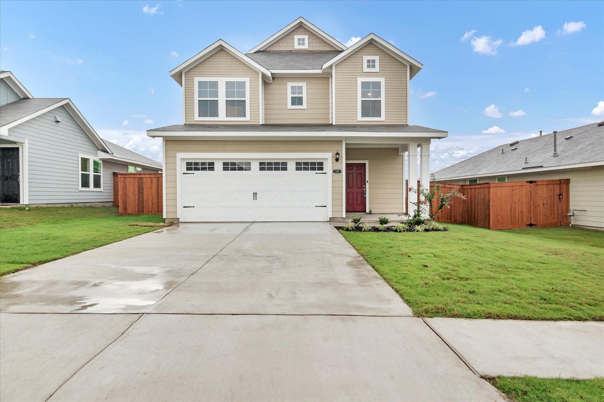 135 Lyndon Dr