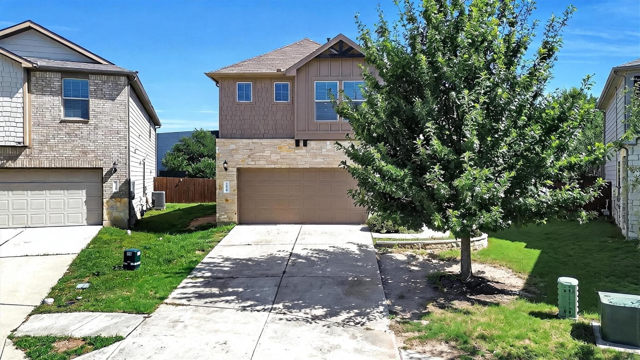 3424 Rooba St