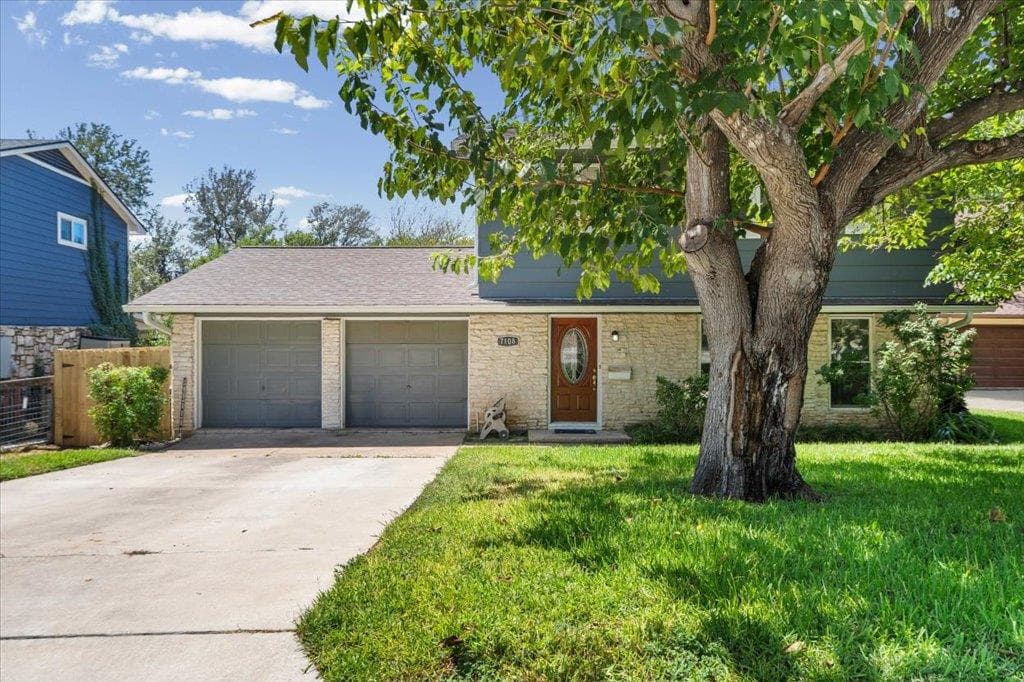 7108 Meadowood Dr