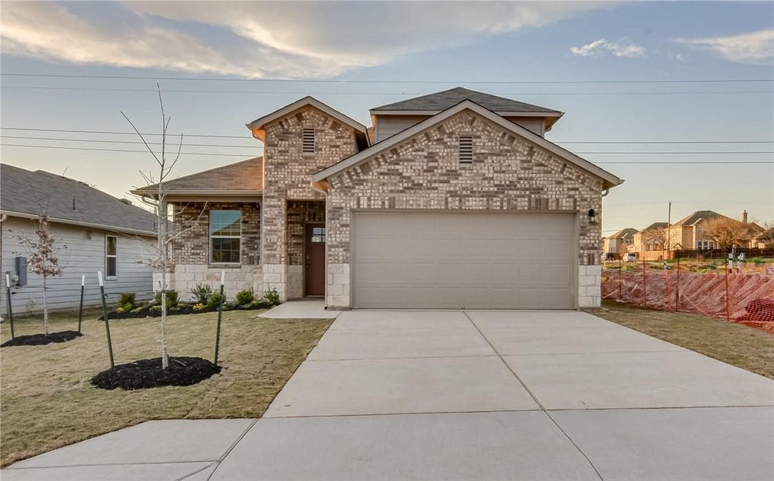 309 Naset Dr