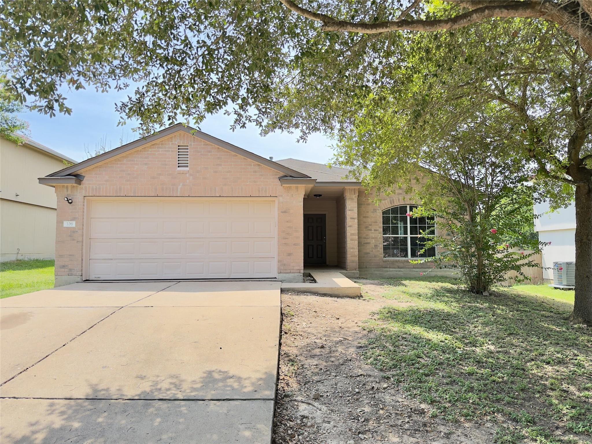 339 Oxford Dr
