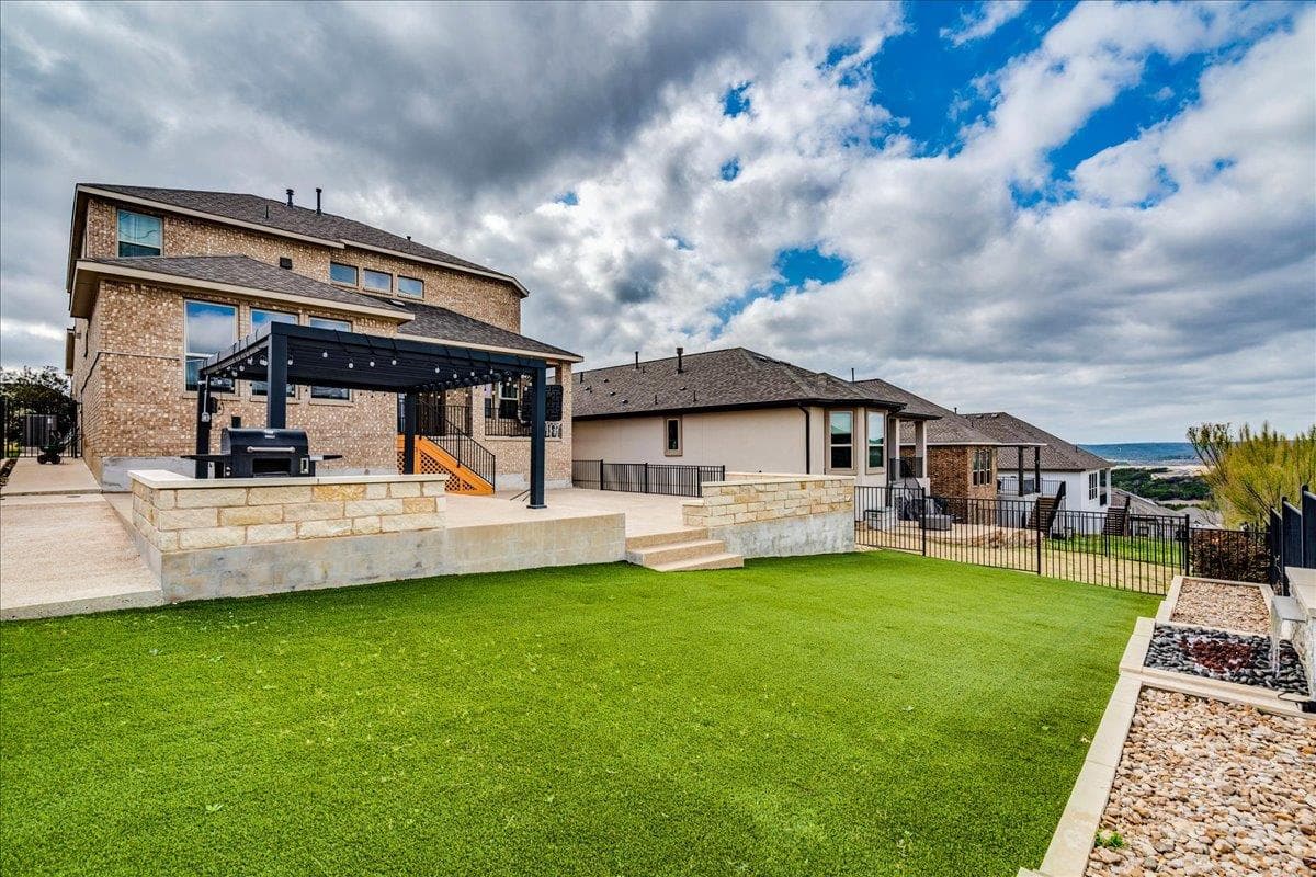 4513 Lucabella Ln