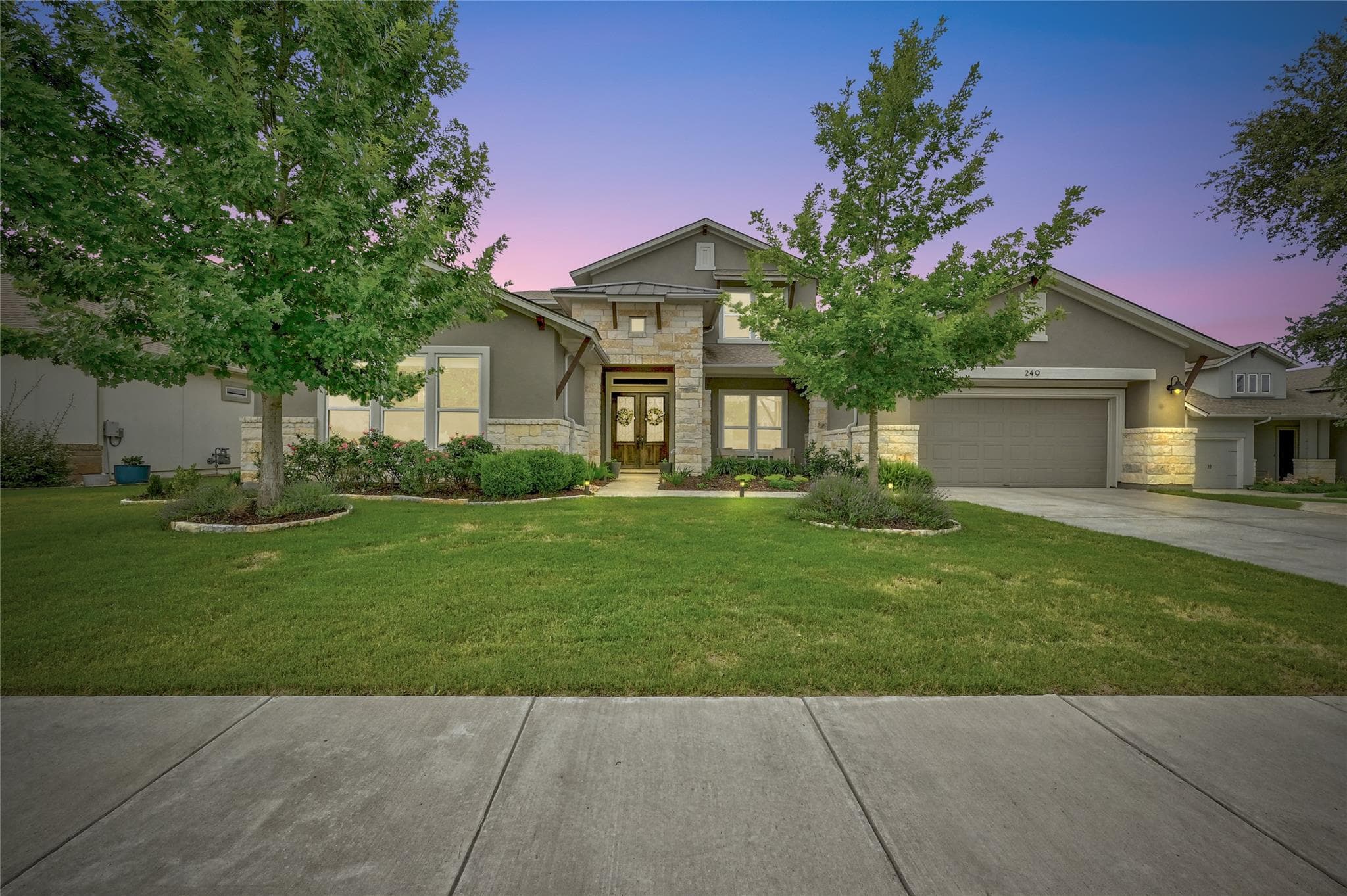 249 Townes Ct