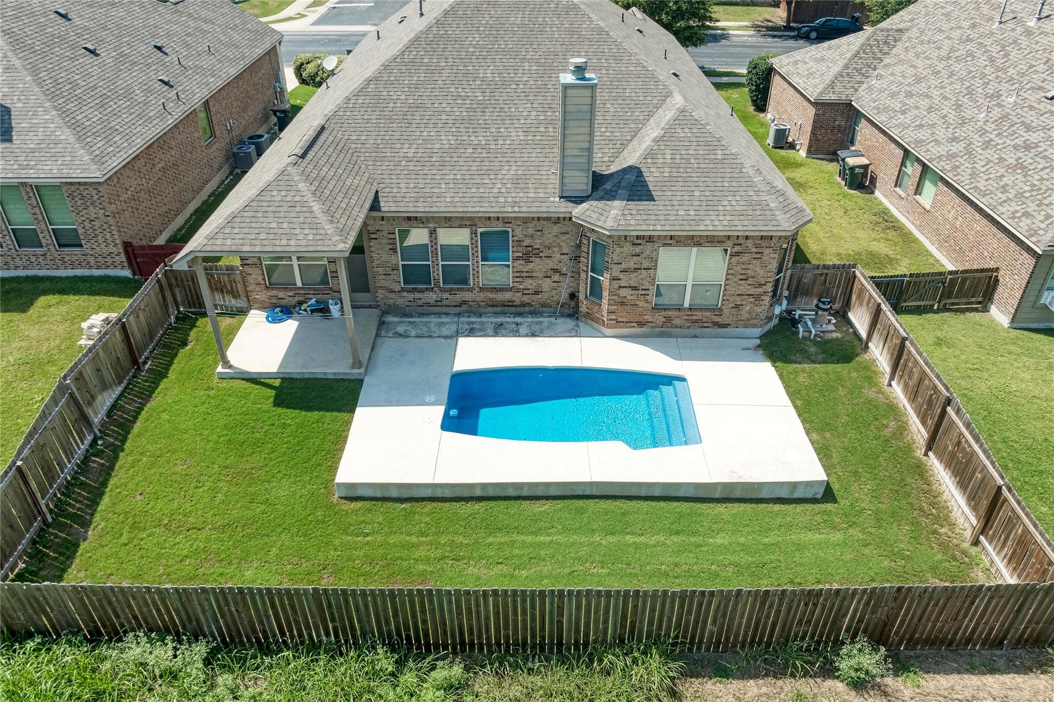 600 Rosedale Blvd