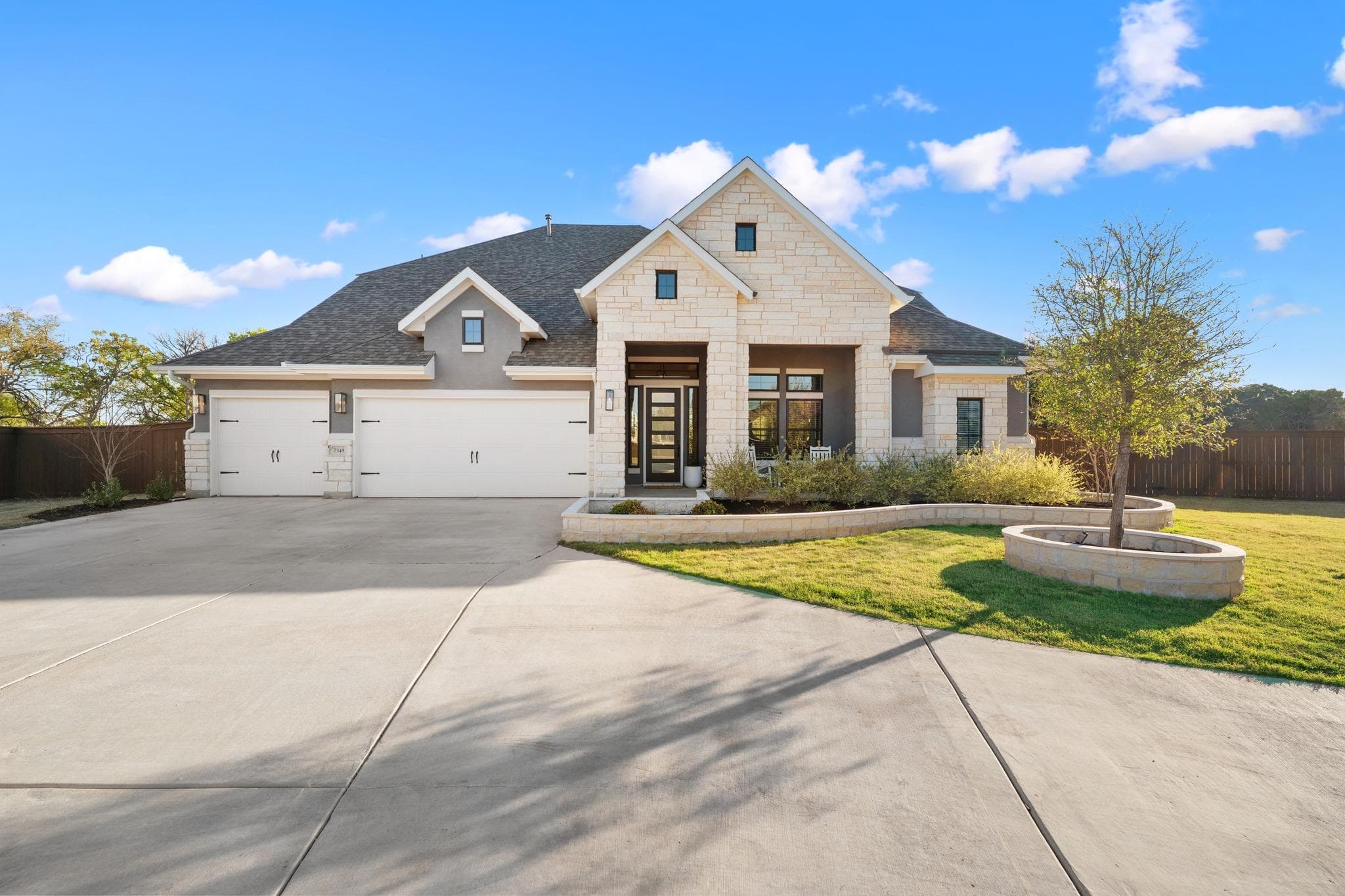 2345 Beebalm St