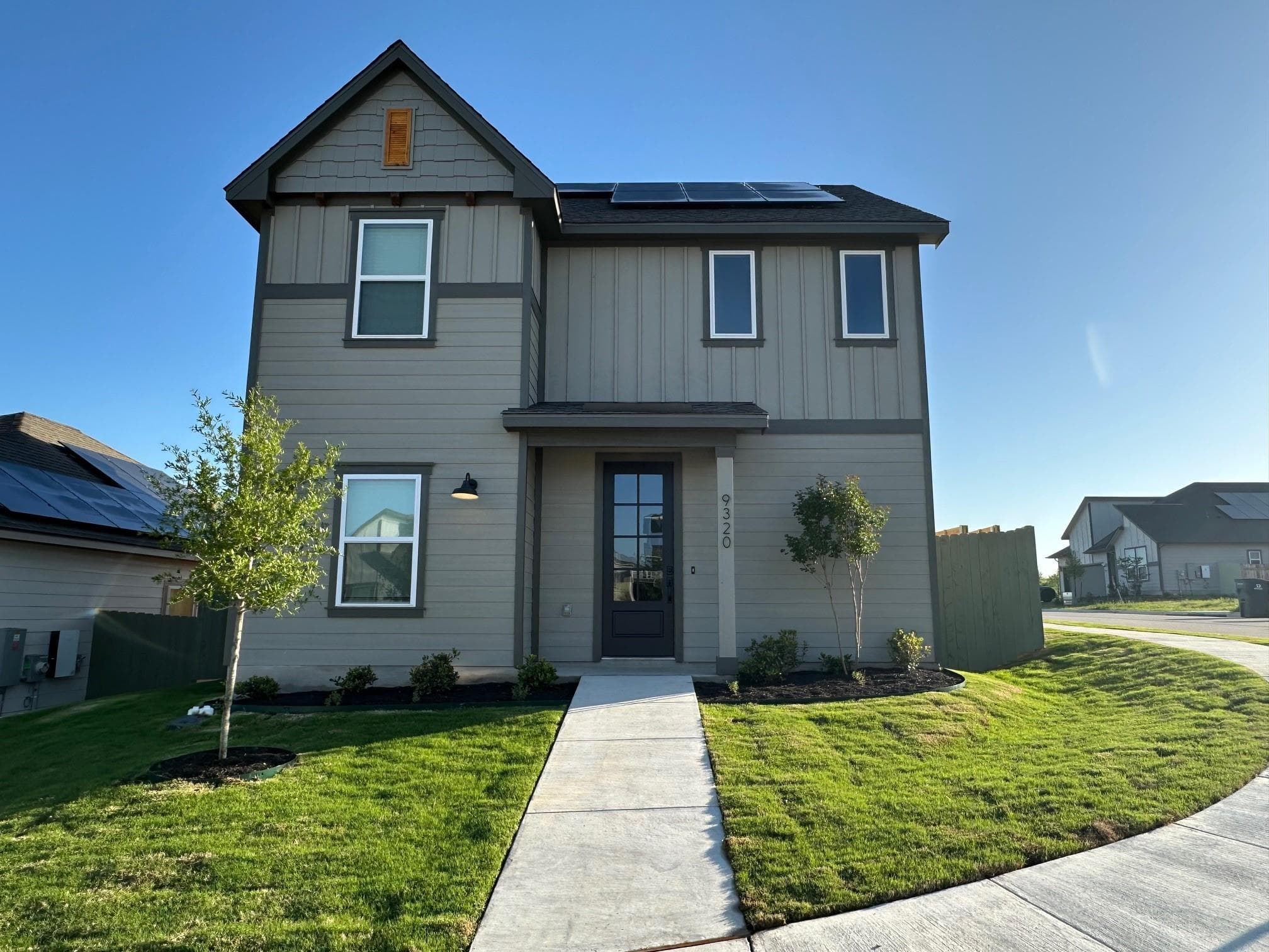 9320 Gladsome Path