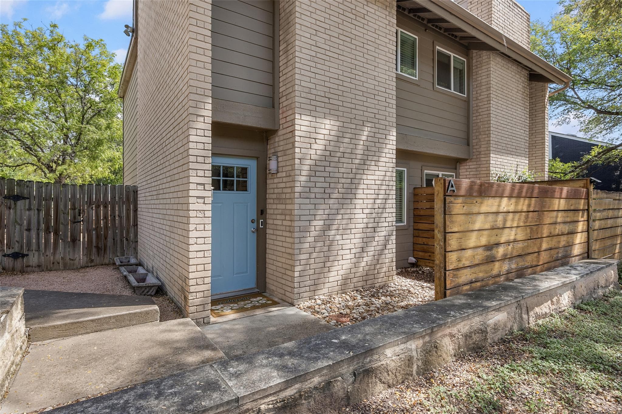 1404 Southport Dr #A