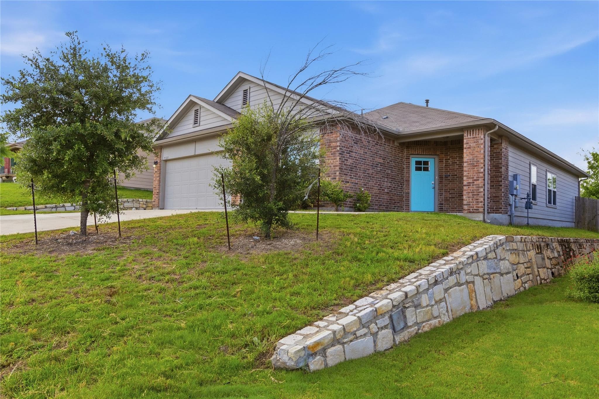 7121 Ranchito Dr