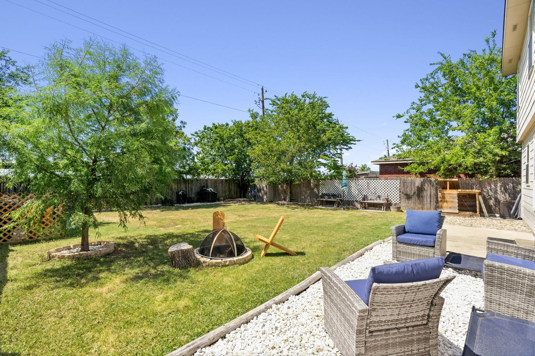 5921 Adair Dr