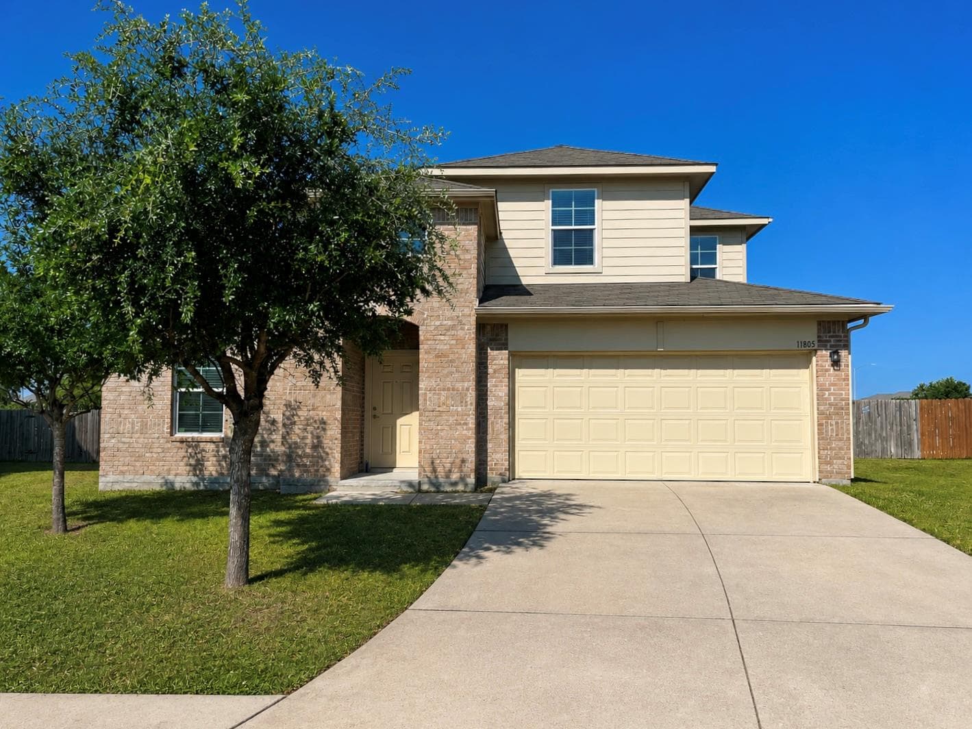 11805 Jamie Dr