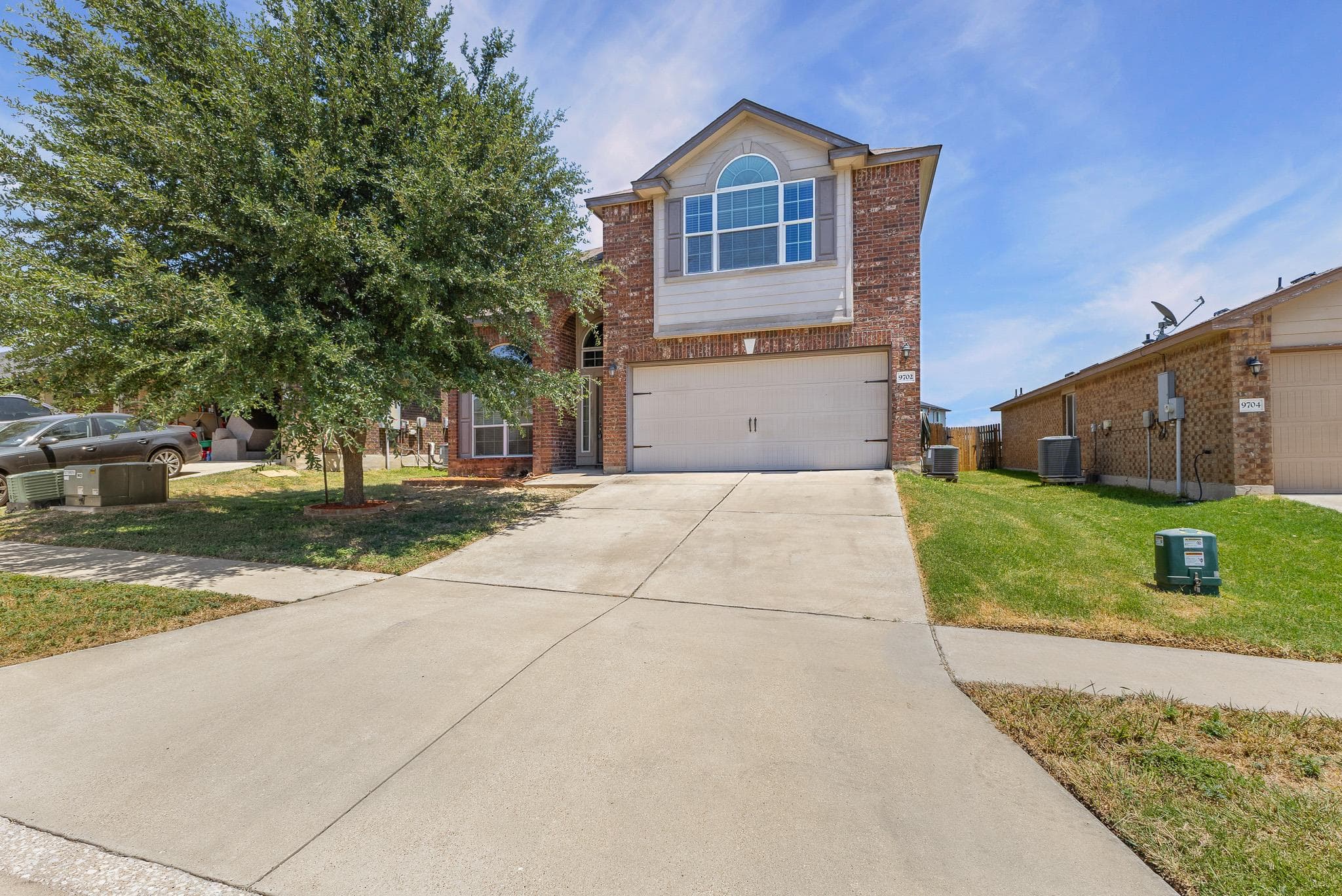 9702 Adeel Dr