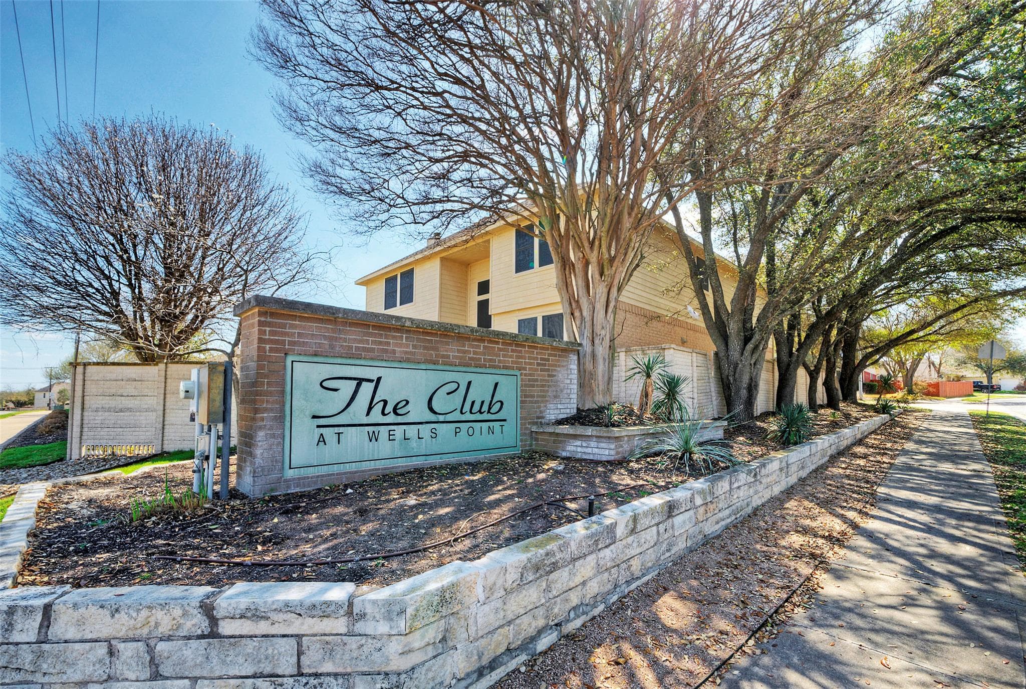601 Indian Run Dr