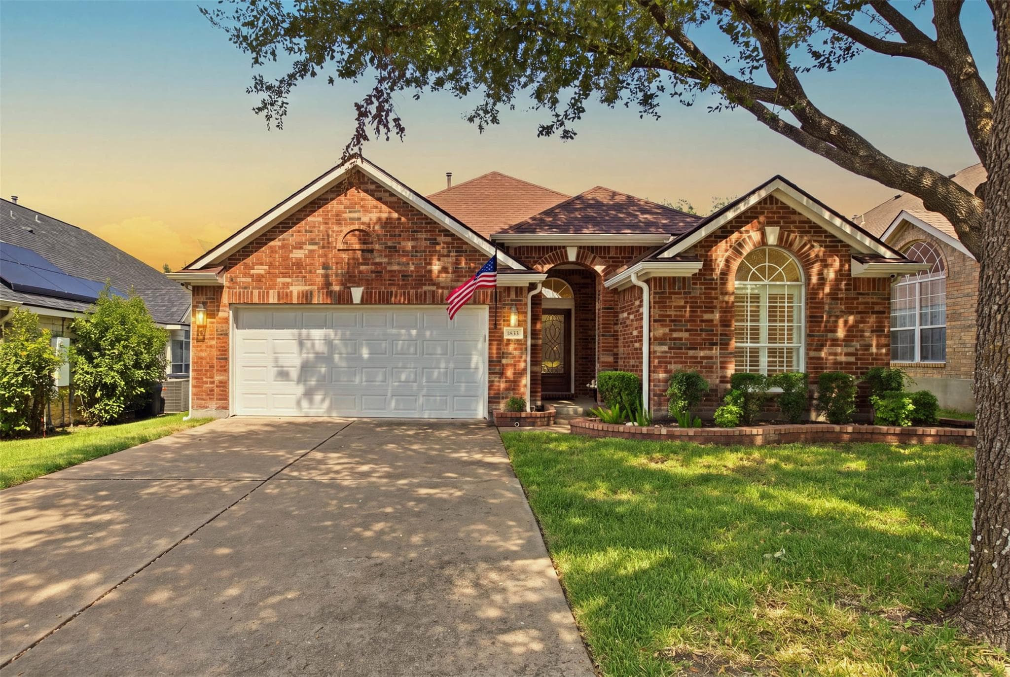 1833 Paradise Ridge Dr