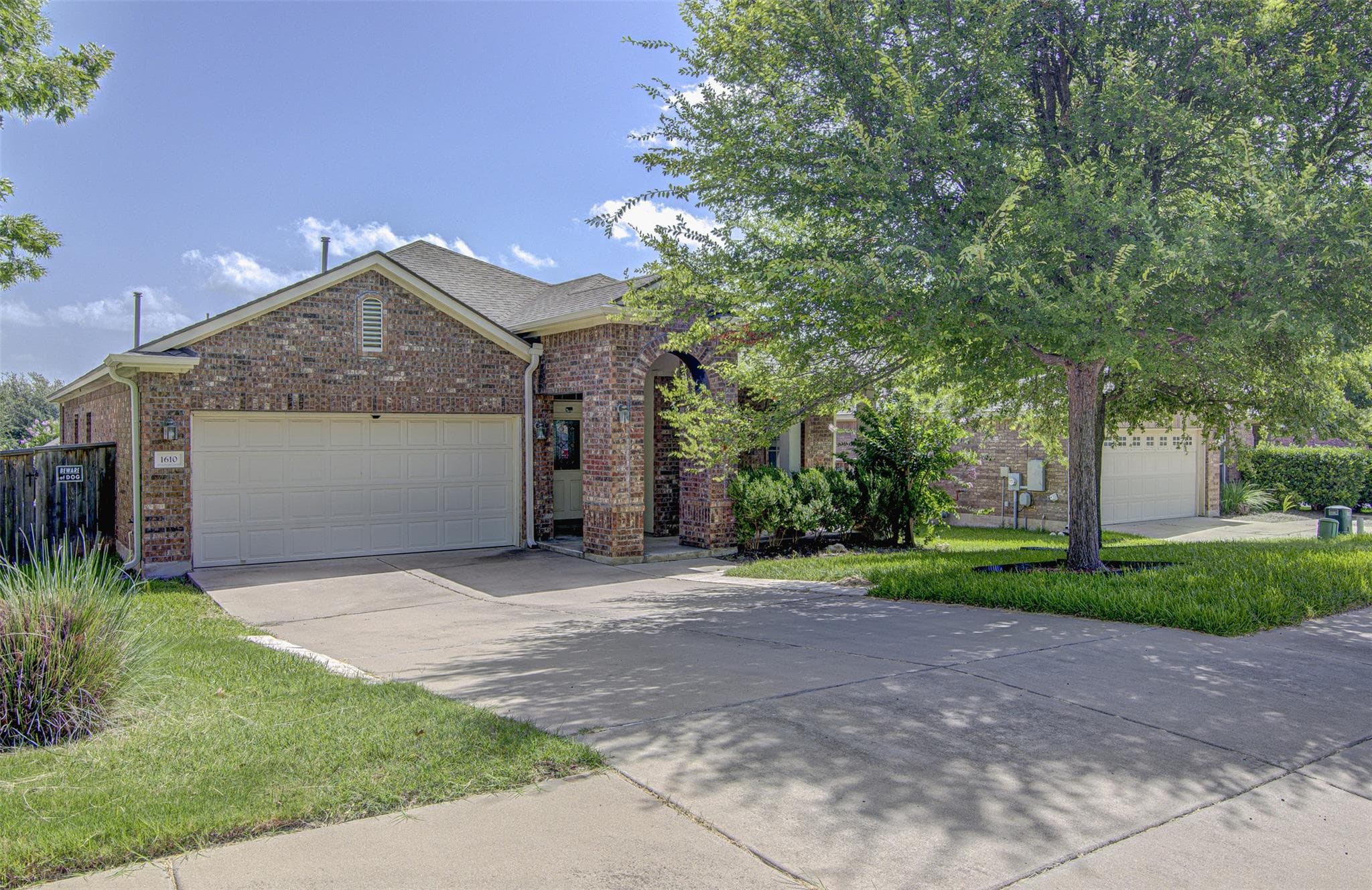 1610 Greenside Dr